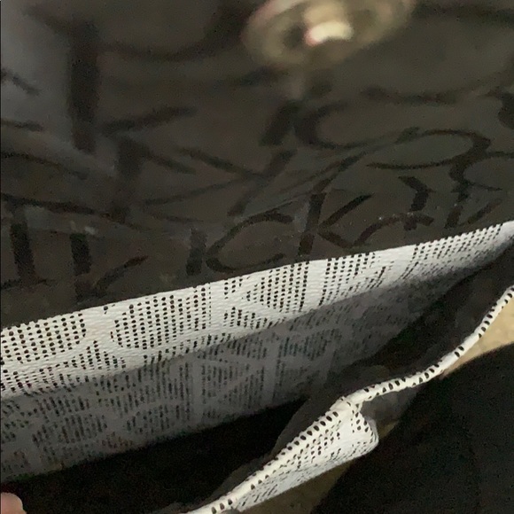 Purse - Picture 4 of 5